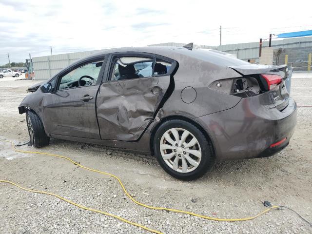 Photo 2 from auction – 2017 KIA FORTE LX with VIN 3KPFK4A76HE025964