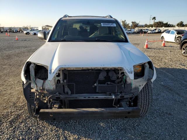 Photo 5 from auction – 2005 TOYOTA 4RUNNER SR with VIN JTEZT14R250019939