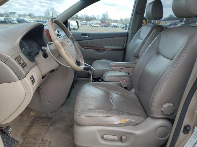 Photo 7 from auction – 2004 TOYOTA SIENNA XLE with VIN 5TDZA22C74S050503