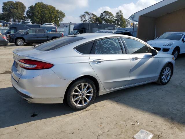 Photo 3 from auction – 2017 FORD FUSION SE with VIN 3FA6P0HD3HR277191