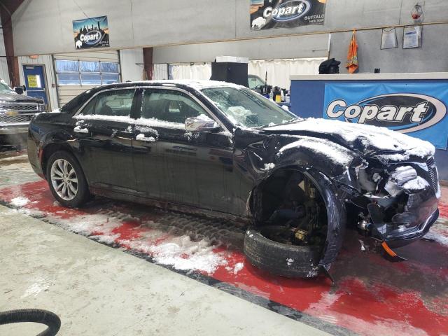 Photo 4 from auction – 2018 CHRYSLER 300 LIMITE with VIN 2C3CCAKG7JH140505