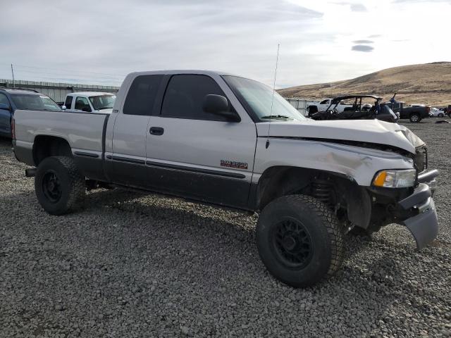 Photo 4 from auction – 1998 DODGE RAM 2500 with VIN 1B7KF23D1WJ131443