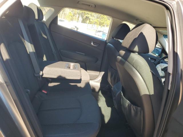 Photo 10 from auction – 2016 KIA OPTIMA LX with VIN 5XXGT4L30GG033091