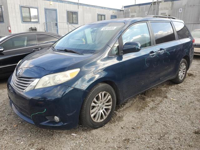 TOYOTA SIENNA XLE 2011 with VIN 5TDYK3DC6BS115771 - Photo from auction