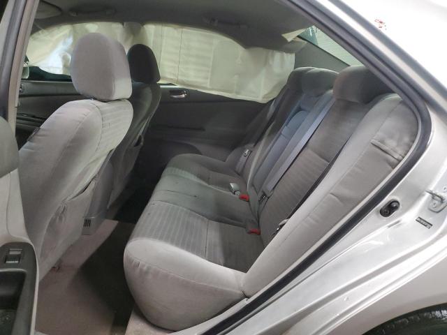 Photo 10 from auction – 2005 TOYOTA CAMRY LE with VIN 4T1BF30K15U110934