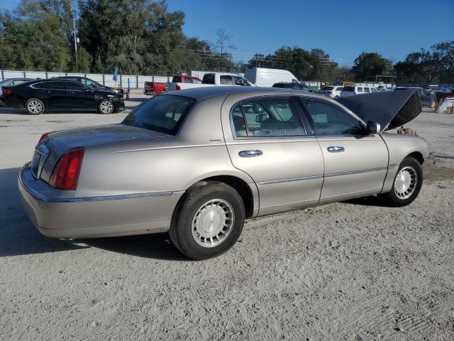 Photo 3 from auction – 2001 LINCOLN TOWN CAR E with VIN 1LNHM81W61Y686505