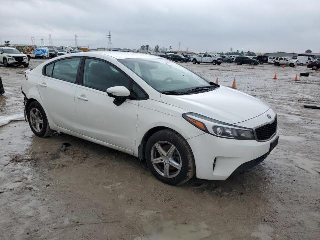 Photo 4 from auction – 2017 KIA FORTE with VIN 3KPFK4A74HE101469