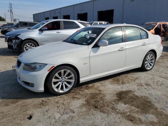 BMW 328 I 2011 with VIN WBAPH7G55BNN04421 - Photo from auction