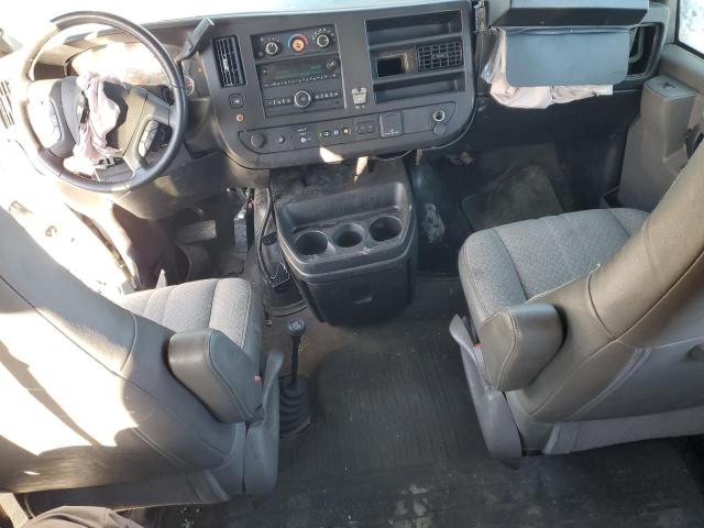 Photo 8 from auction – 2022 CHEVROLET EXPRESS G3 with VIN 1GAZGPF71N1149138
