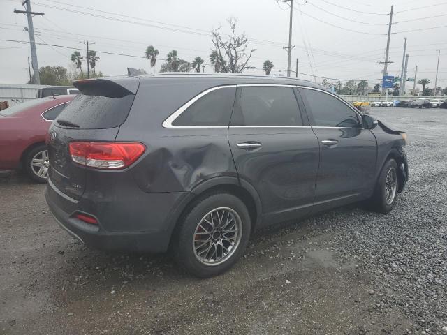 Photo 3 from auction – 2016 KIA SORENTO EX with VIN 5XYPH4A53GG173783