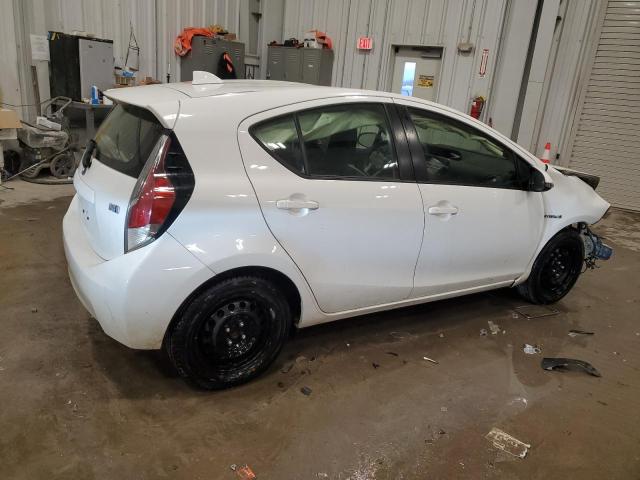 Photo 3 from auction – 2016 TOYOTA PRIUS C with VIN JTDKDTB36G1134098
