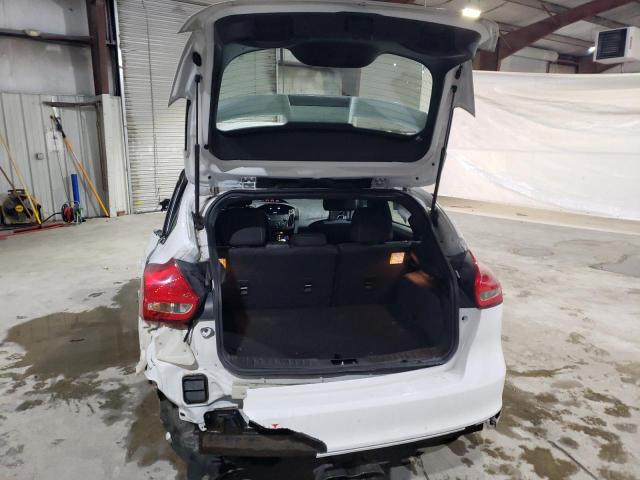 Photo 6 from auction – 2017 FORD FOCUS ST with VIN 1FADP3L95HL274030