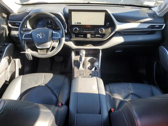 Photo 8 from auction – 2023 TOYOTA HIGHLANDER with VIN 5TDXBRCH1PS576573