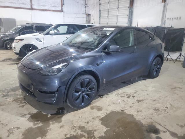 TESLA MODEL Y 2024 with VIN 7SAYGDEE7RA323695 - Photo from auction
