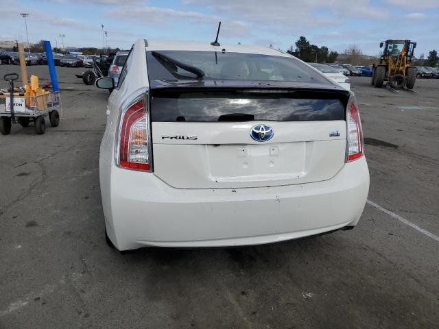Photo 6 from auction – 2014 TOYOTA PRIUS with VIN JTDKN3DU9E1752077