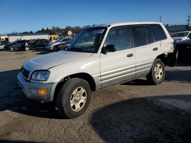 TOYOTA RAV4 2000 with VIN JT3HP10V8Y0242017 - Photo from auction