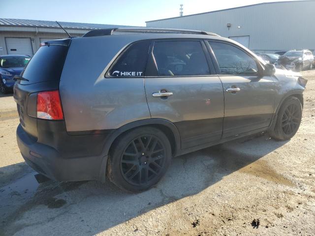 Photo 3 from auction – 2013 KIA SORENTO LX with VIN 5XYKTCA60DG409216