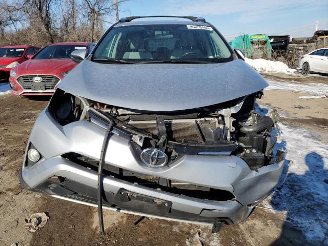 Photo 5 from auction – 2016 TOYOTA RAV4 XLE with VIN 2T3RFREV0GW426663