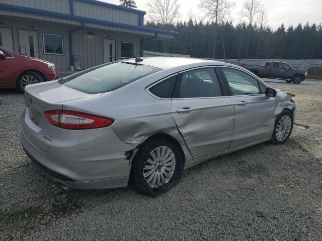 Photo 3 from auction – 2015 FORD FUSION SE with VIN 3FA6P0LU3FR123732