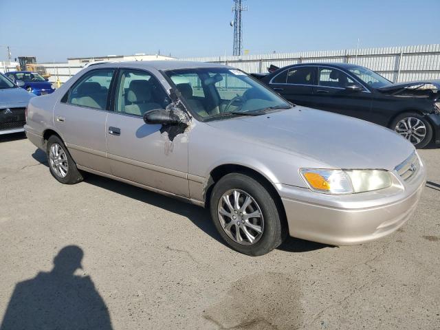 Photo 4 from auction – 2001 TOYOTA CAMRY CE with VIN 4T1BG22K41U091455