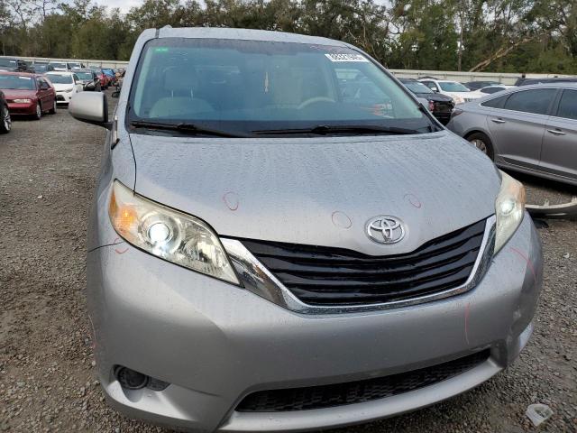 Photo 5 from auction – 2012 TOYOTA SIENNA LE with VIN 5TDKK3DC2CS182066