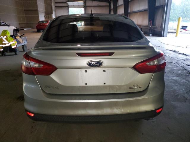 Foto 6 de la subasta – 2013 FORD FOCUS SE con VIN 1FADP3F22DL248297