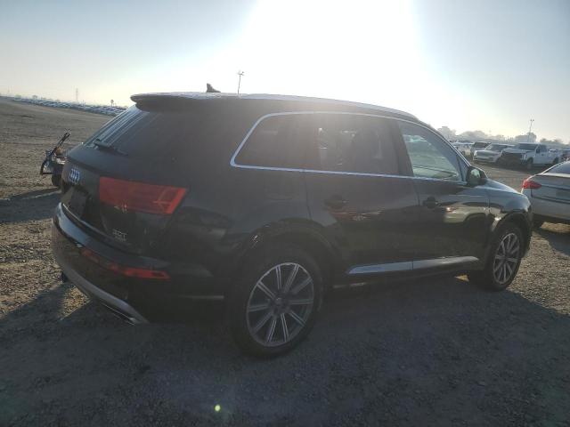 Снимка 3 от търг – 2017 AUDI Q7 PREMIUM с VIN WA1LAAF71HD037013