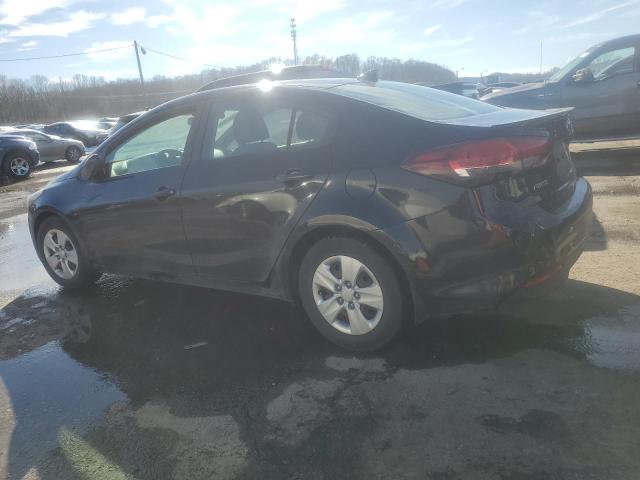 Zdjęcie 2 z aukcji – 2017 KIA FORTE LX z VIN 3KPFL4A71HE088385