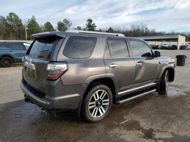 Photo 3 from auction – 2017 TOYOTA 4RUNNER SR with VIN JTEBU5JR1H5459801