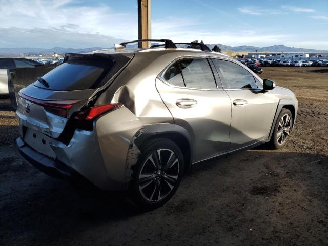 Photo 3 from auction – 2019 LEXUS UX 200 with VIN JTHY3JBH8K2020392