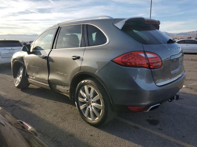 Снимка 2 от търг – 2014 PORSCHE CAYENNE с VIN WP1AA2A20ELA09170