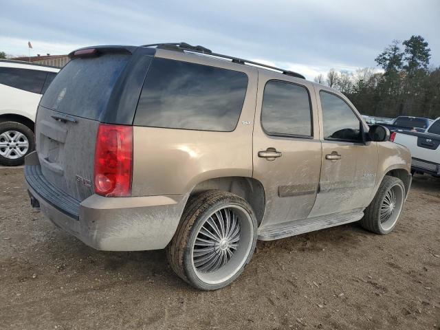Photo 3 from auction – 2007 GMC YUKON with VIN 1GKFC13017R245337