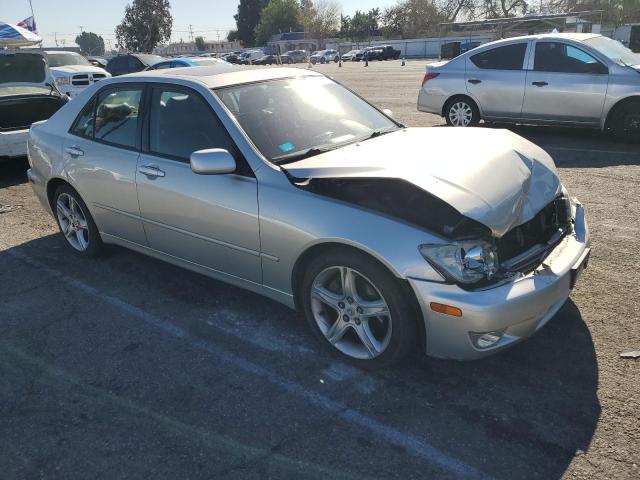 Photo 4 from auction – 2001 LEXUS IS 300 with VIN JTHBD182910019199