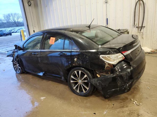 Photo 2 from auction – 2013 CHRYSLER 200 TOURIN with VIN 1C3CCBBG6DN717879