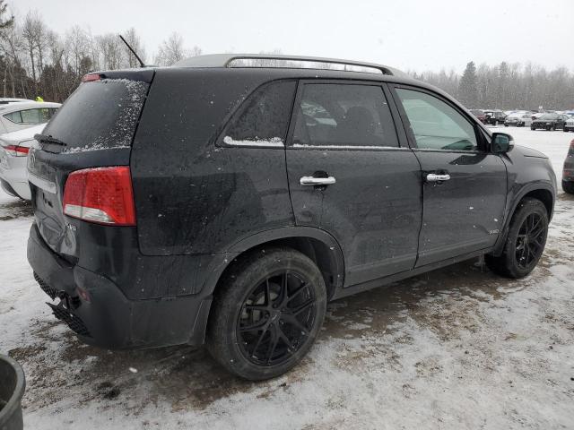 Photo 3 from auction – 2011 KIA SORENTO EX with VIN 5XYKUDA27BG138216