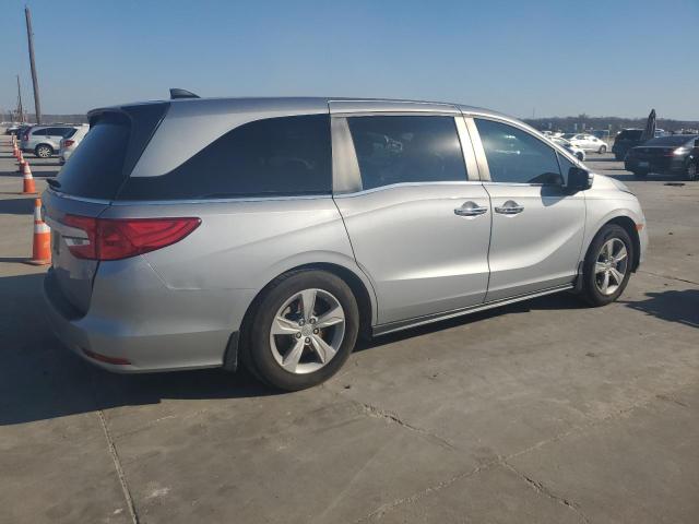 Photo 3 from auction – 2018 HONDA ODYSSEY EX with VIN 5FNRL6H74JB089254
