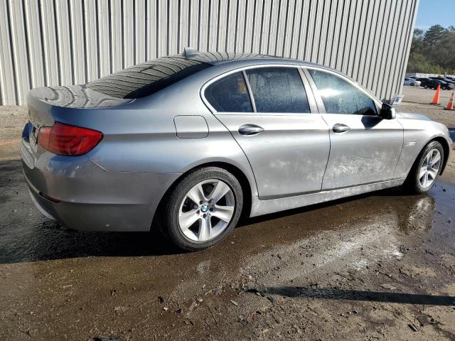 Zdjęcie 3 z aukcji – 2011 BMW 528 I z VIN WBAFR1C5XBC746029