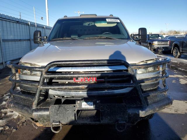 Photo 5 from auction – 2005 GMC K2500 with VIN 1GTHK23U05F858452