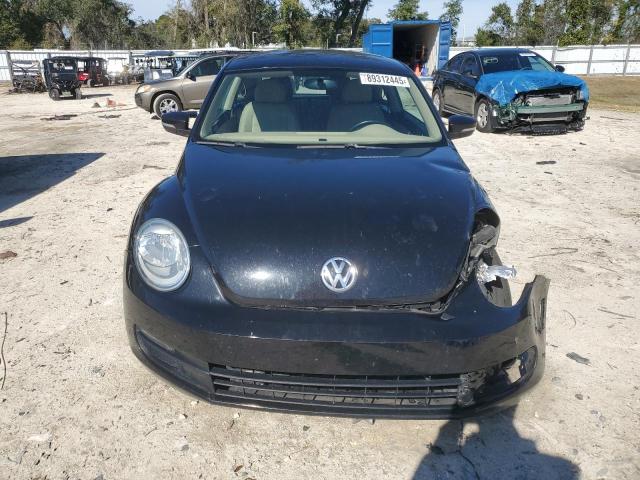 Photo 5 from auction – 2013 VOLKSWAGEN BEETLE with VIN 3VWJP7AT9DM686699