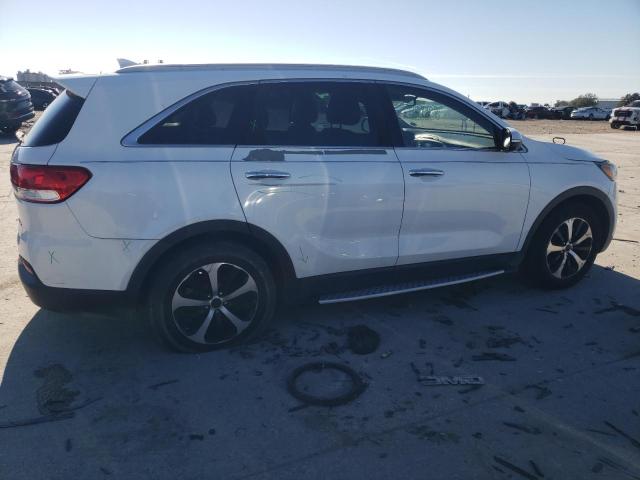 Photo 3 from auction – 2016 KIA SORENTO EX with VIN 5XYPH4A59GG148130