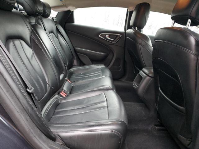 Photo 10 from auction – 2017 CHRYSLER 200 LIMITE with VIN 1C3CCCAB1HN510138