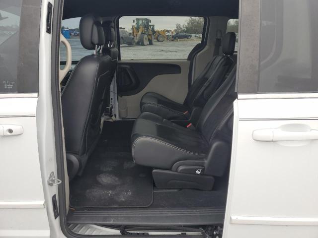 Photo 11 from auction – 2015 DODGE GRAND CARA with VIN 2C4RDGCG3FR653255