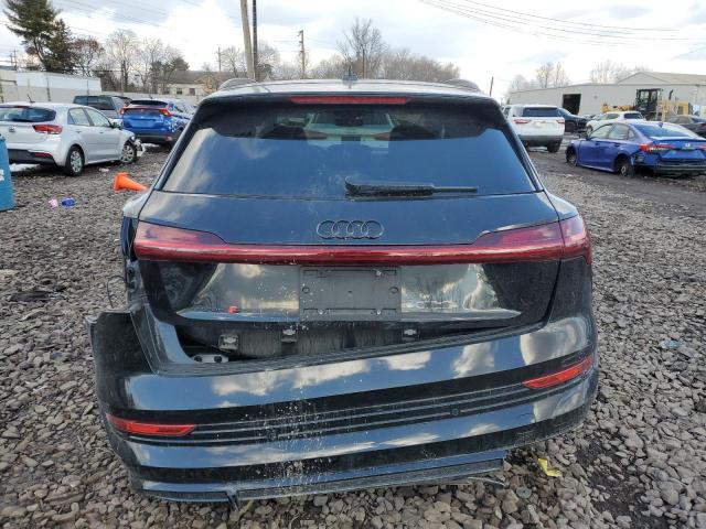 Photo 6 from auction – 2022 AUDI E-TRON S P with VIN WA1VCBGE2NB039060