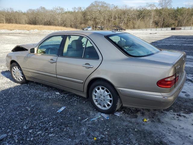 Photo 2 from auction – 2001 MERCEDES-BENZ E 320 with VIN WDBJF65J41B302810