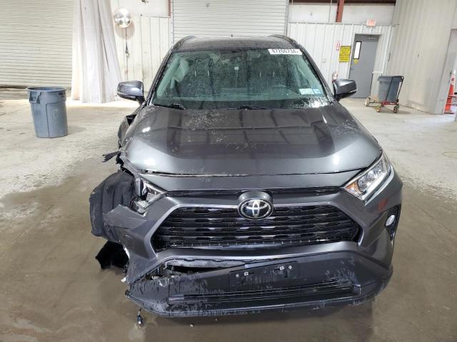 Photo 5 from auction – 2021 TOYOTA RAV4 XLE with VIN 2T3P1RFV0MC185799