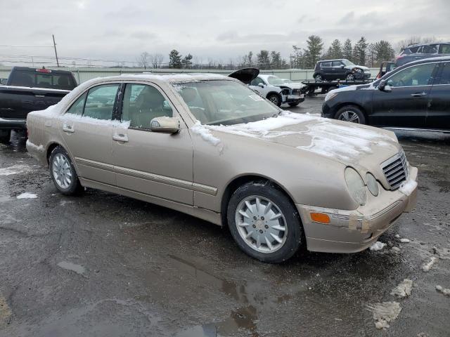 Photo 4 from auction – 2001 MERCEDES-BENZ E 320 with VIN WDBJF65J71B320184