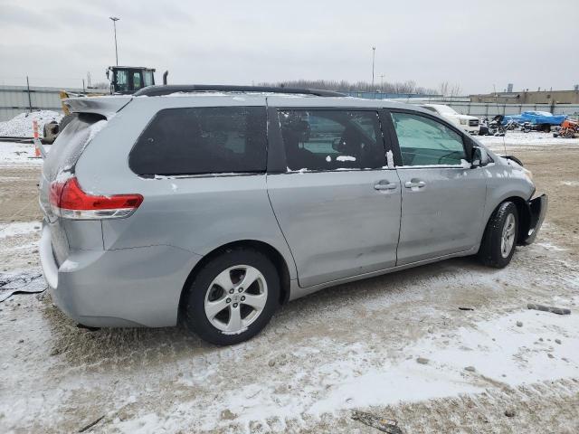 Photo 3 from auction – 2012 TOYOTA SIENNA LE with VIN 5TDKK3DC0CS256584