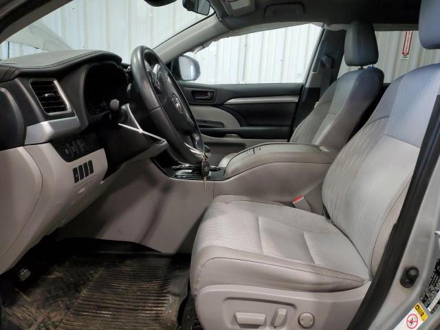 Photo 7 from auction – 2019 TOYOTA HIGHLANDER with VIN 5TDBZRFH2KS738981