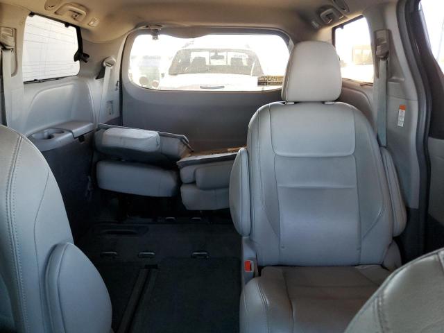 Photo 10 from auction – 2015 TOYOTA SIENNA XLE with VIN 5TDDK3DC7FS101513