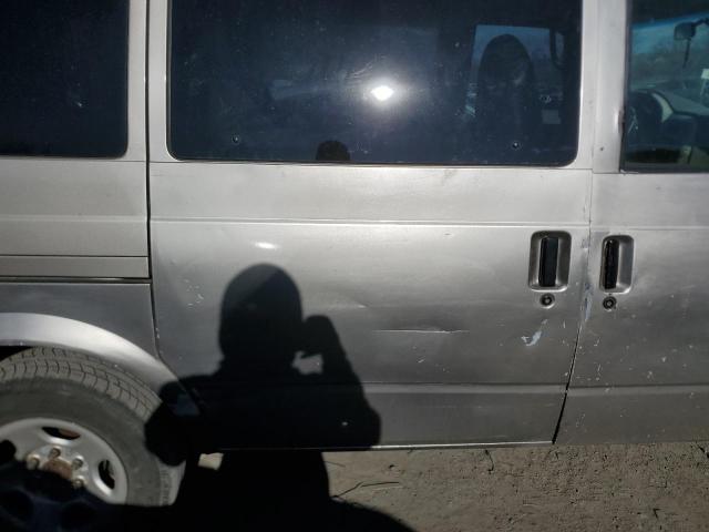 Photo 11 from auction – 2003 CHEVROLET ASTRO with VIN 1GNDM19X03B145924